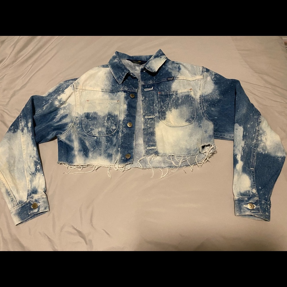Cropped Wrangler Tie Dye Jean Jacket
